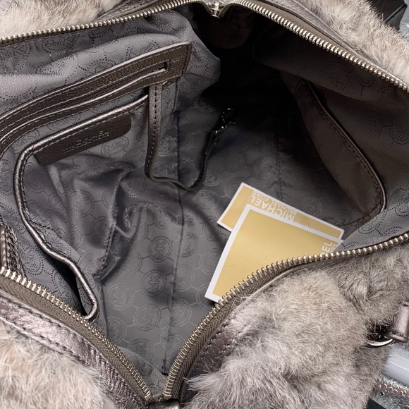 SOLD - MICHAEL KORS LUXURIOUS SILVER RABBIT FUR SATCHEL - Picture 6 of 8